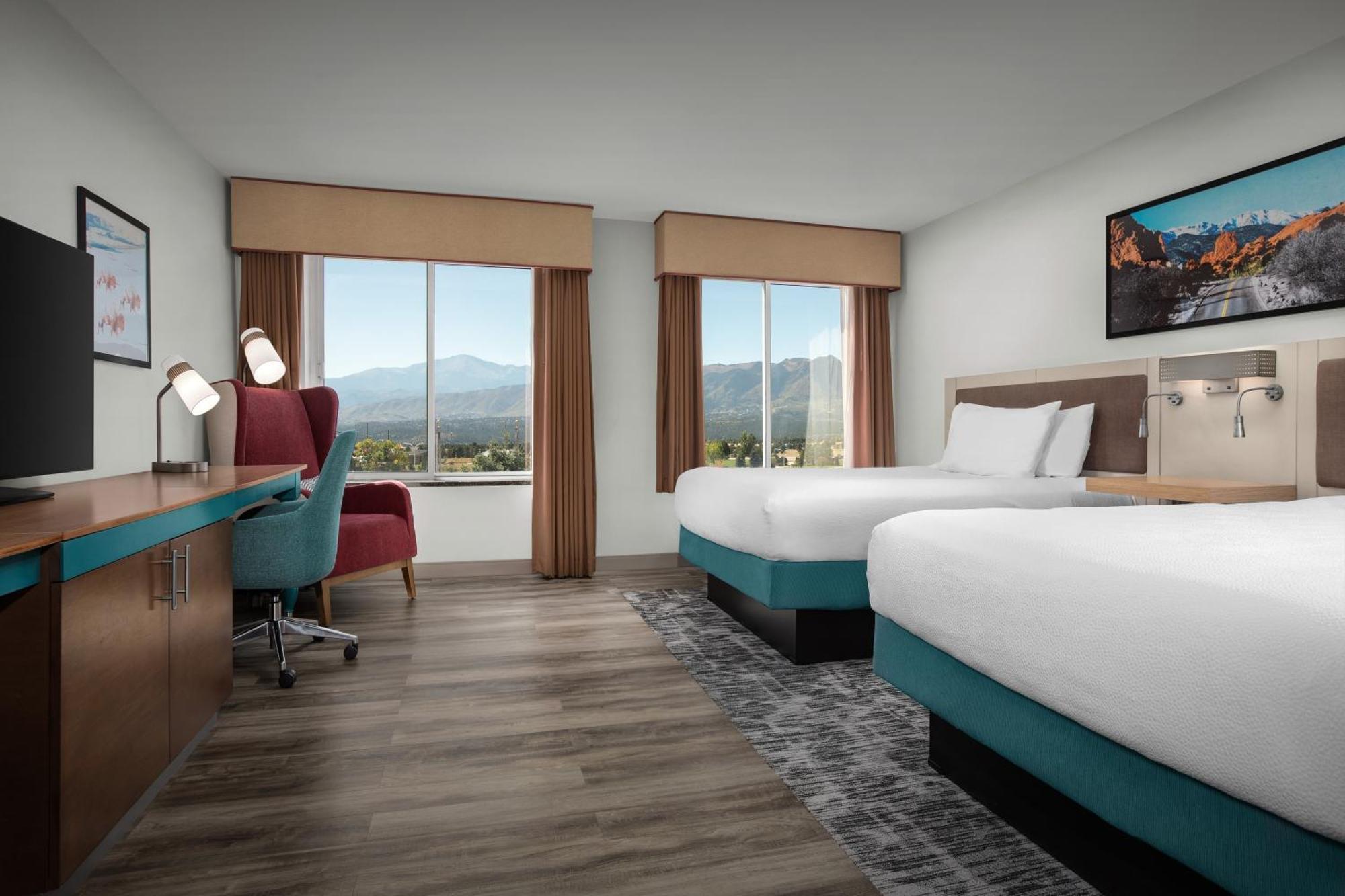 Hilton Garden Inn Colorado Springs North Екстериор снимка